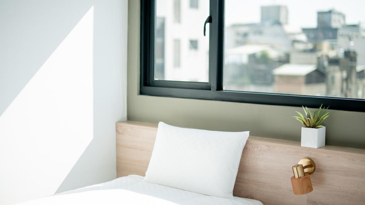 City Center Hotel Taichung Esterno foto